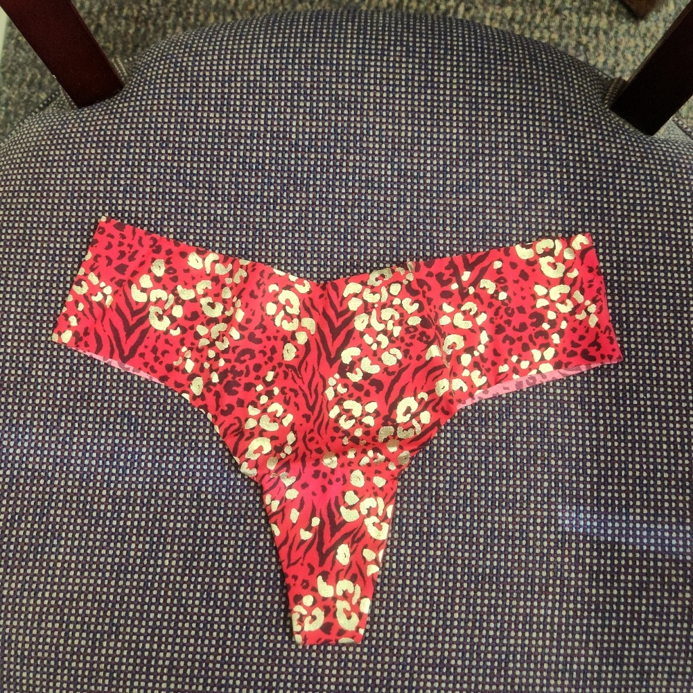 NWT Victoria's Secret Thong
